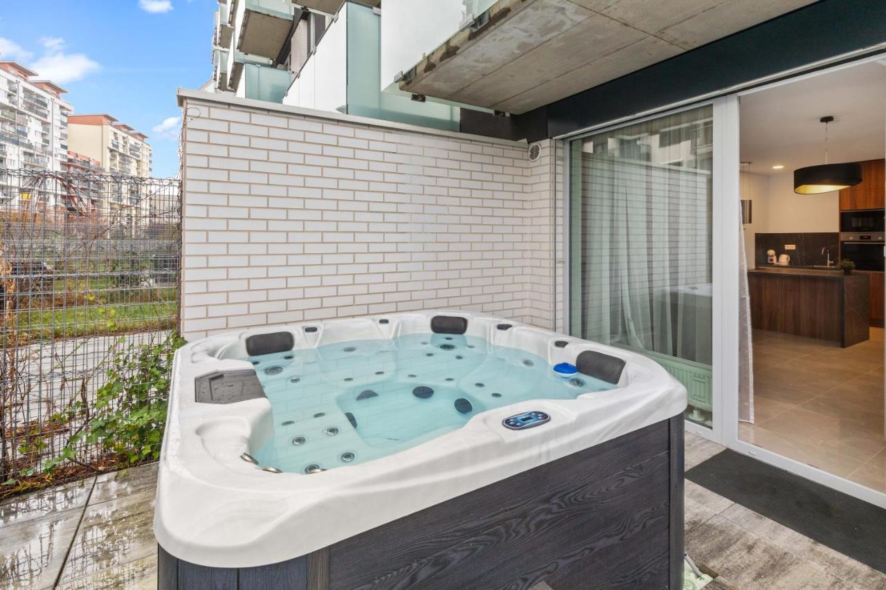 Apartament Lam Jegeho Alej - Jacuzzi - Free Parking Bratysława Zewnętrze zdjęcie