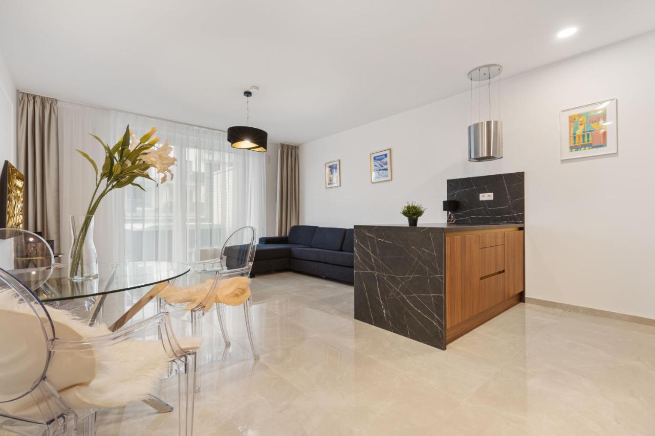 Apartament Lam Jegeho Alej - Jacuzzi - Free Parking Bratysława Zewnętrze zdjęcie