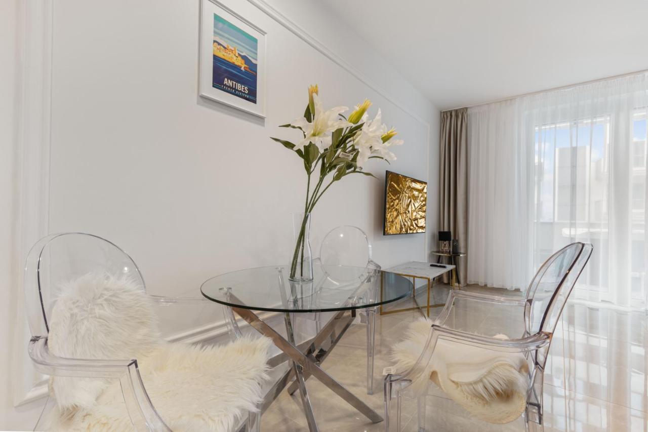 Apartament Lam Jegeho Alej - Jacuzzi - Free Parking Bratysława Zewnętrze zdjęcie